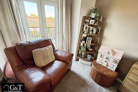 16 The Breeze, Brierley Hill, DY5 3AG