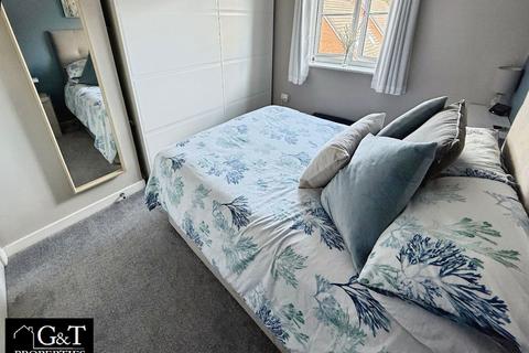 16 The Breeze, Brierley Hill, DY5 3AG