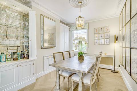 9 Almeric Road, London, SW11 1HL
