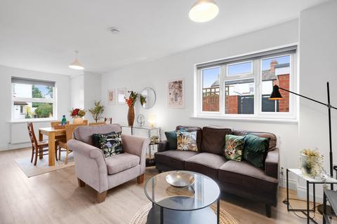 undefined, Lux UK WD6 Brownlow Rd 2