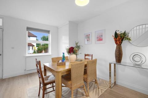 undefined, Lux UK WD6 Brownlow Rd 2