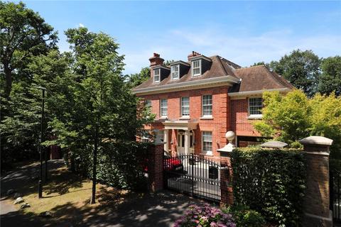 undefined, Ellerton Road, Wimbledon, SW20