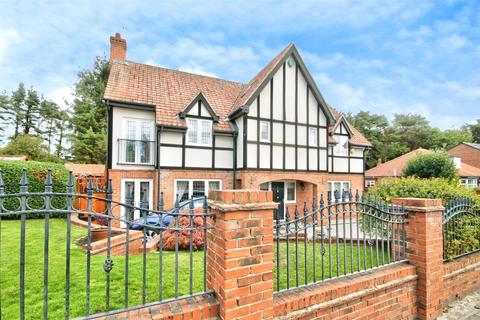 6 bedroom detached house for sale, Blind Lane, Chester Le Street, County Durham, DH3