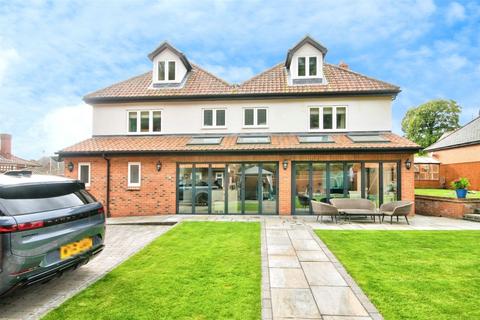 undefined, Blind Lane, Chester Le Street, County Durham, DH3