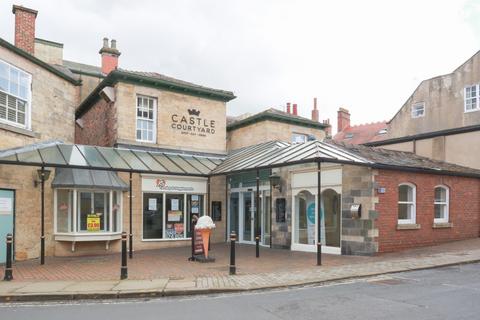 Retail property (high street) to rent, Castle Courtyard Knaresborough HG5 8AL