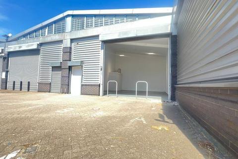 Industrial development to rent, Scrubs Ln London NW10 6RE