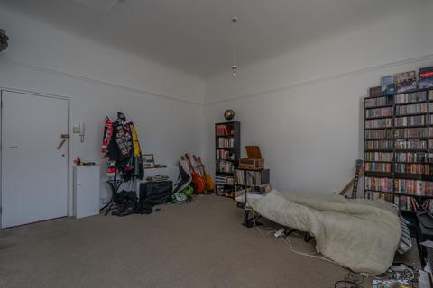 1 bedroom flat for sale, Campbell Road, Southsea PO5