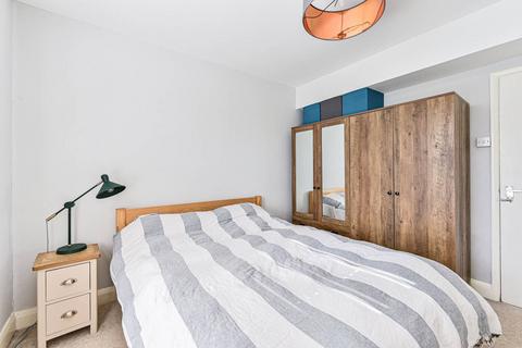 2 bedroom flat for sale, Wisteria Road, Hither Green, London, SE13