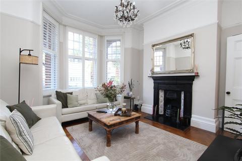 3 bedroom apartment for sale, Queens Avenue, London, N10