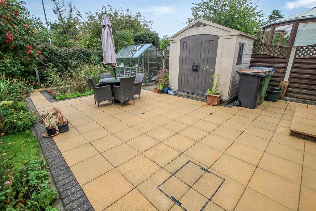 Rear Garden (3).jpg
