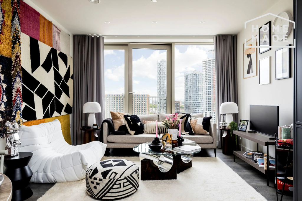 Coppermaker Square, Aarons Building, E20 1 bed flat - £2,700 pcm (£623 pw)