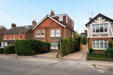 undefined, Queens Road, Haywards Heath RH16