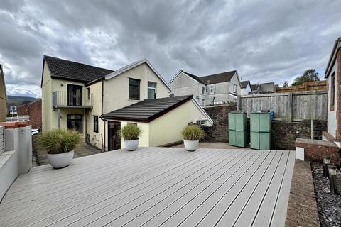 undefined, Merthyr Tydfil CF47