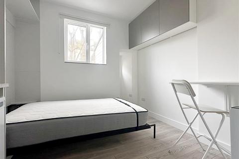 Studio to rent, 83 Lansdowne Place, Hove BN3