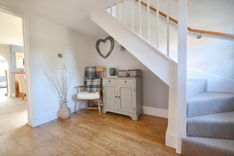 undefined, Aston Cross, Tewkesbury, Gloucestershire