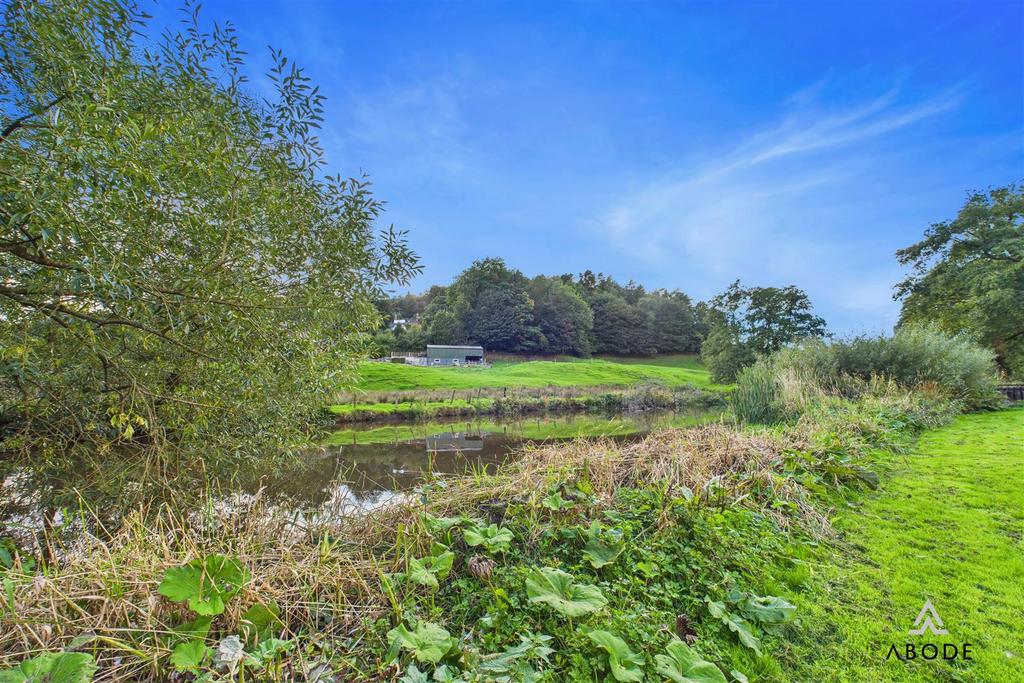 CAM03790 G0-PR0088-STILL044.jpg