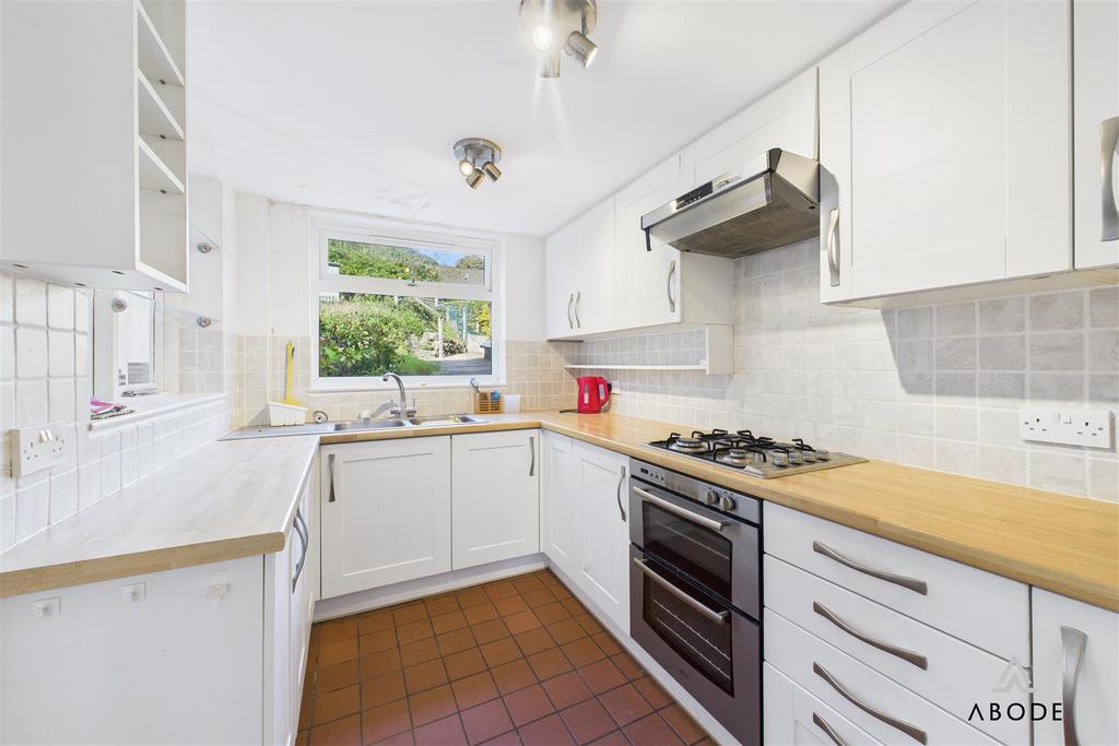 CAM03790 G0-PR0088-STILL008.jpg