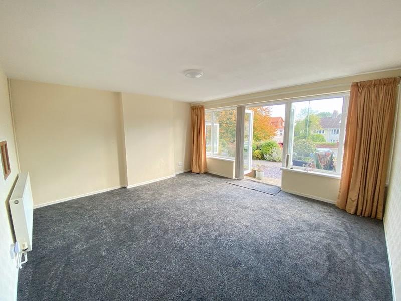 Apartment in Tycoch Road - View 2