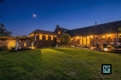 undefined, Kingsbury, Slateley Courtyard, B78