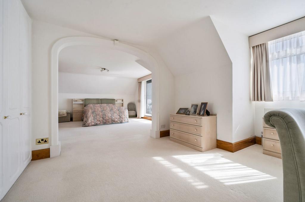 Principal Bedroom Suite