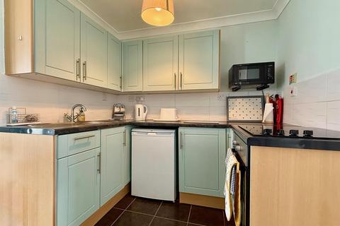 2 bedroom chalet for sale, Beach Road, Hemsby