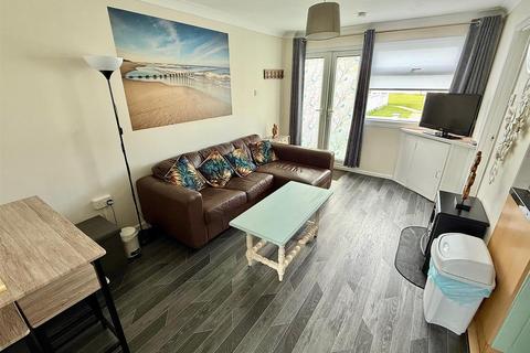 2 bedroom chalet for sale, Beach Road, Hemsby