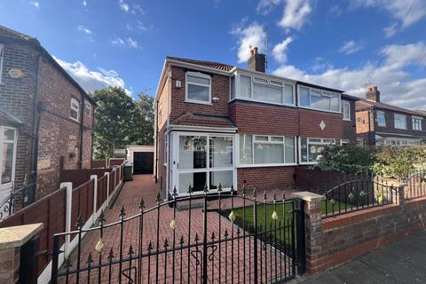 3 bedroom semi-detached house for sale, Wordsworth Road, Reddish