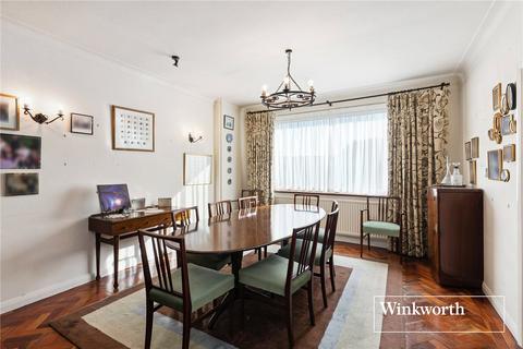3 bedroom detached house for sale, Deacons Hill Road, Elstree, Borehamwood, Hertfordshire, WD6