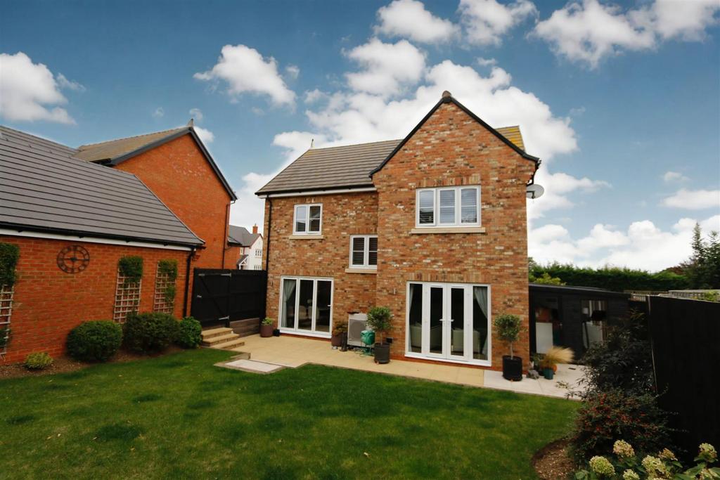 Rear Garden 3.jpg