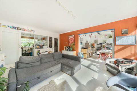 undefined, Parkleys, Richmond, TW10