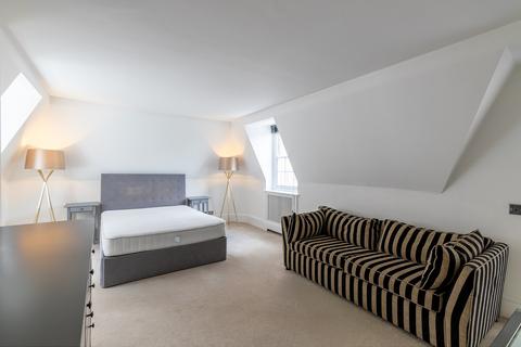 1 bedroom flat to rent, Charles Street, London, W1J
