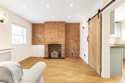undefined, Gosbrook Road, Caversham, RG4