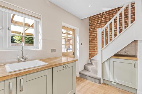 undefined, Gosbrook Road, Caversham, RG4