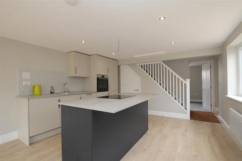 3 bedroom detached house for sale, Newmarket Road, Stretham CB6