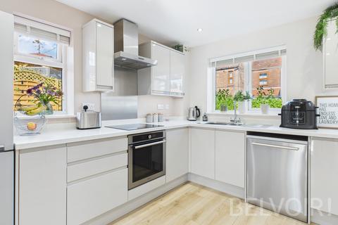 3 bedroom detached house for sale, Mount Pleasant, Telford TF2