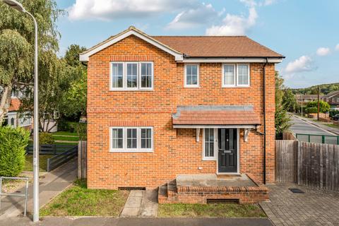 undefined, Waterside Drive, Reading RG8