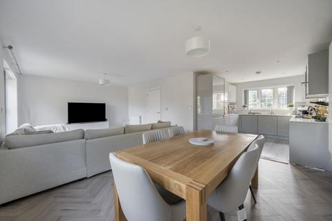 undefined, Waterside Drive, Reading RG8