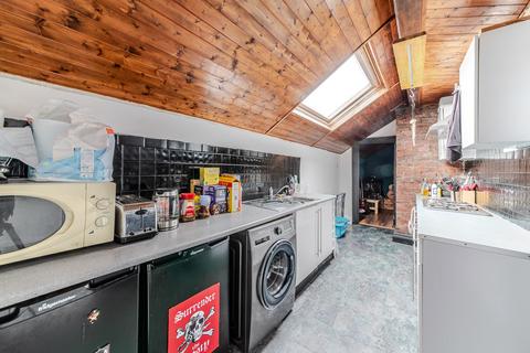 undefined, Afton Lodge 19e Park Drive Huddersfield HD1 4EB