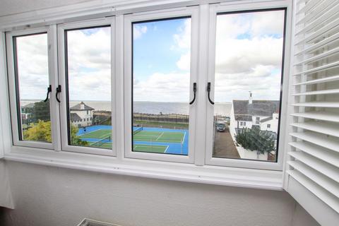 2 Marine Gap, Whitstable, CT5 1EN