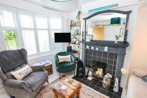 2 Marine Gap, Whitstable, CT5 1EN