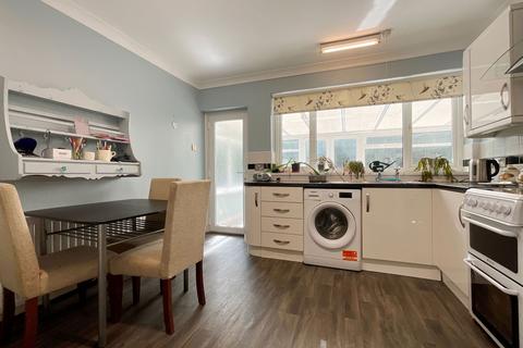 3 bedroom detached bungalow for sale, Mallee Avenue, Southport PR9