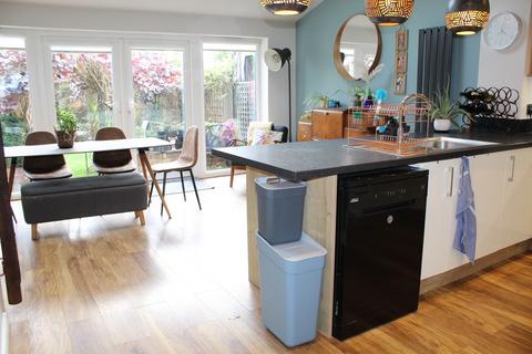 3 bedroom semi-detached house for sale, Sleetmoor Lane, Somercotes, Derbyshire. DE55 1RE