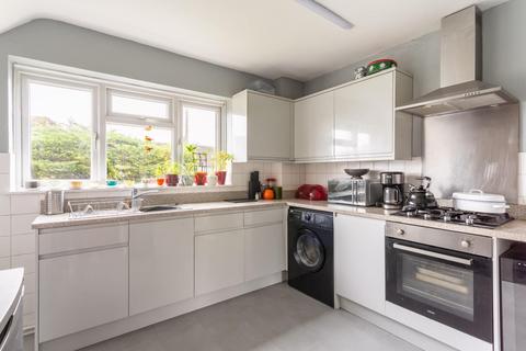 3 bedroom house for sale, Romsey Close, Brighton