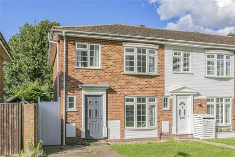 Gilpin Crescent, Twickenham, TW2