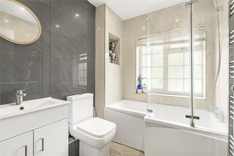 43 Gilpin Crescent, Twickenham, TW2 7BP