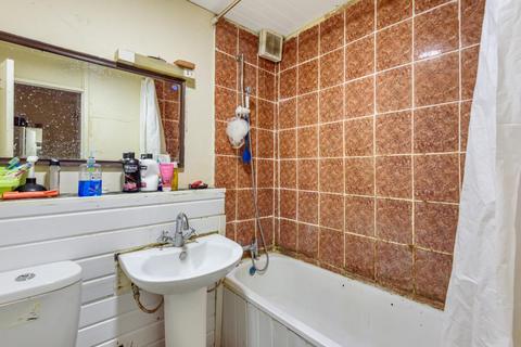 undefined, Slough,  Berkshire,  SL1