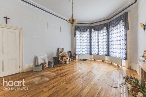 undefined, Anerley Park, London