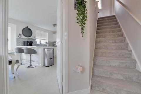 3 bedroom detached house for sale, St Andrews Way, Heybridge