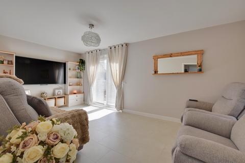 3 bedroom detached house for sale, St Andrews Way, Heybridge