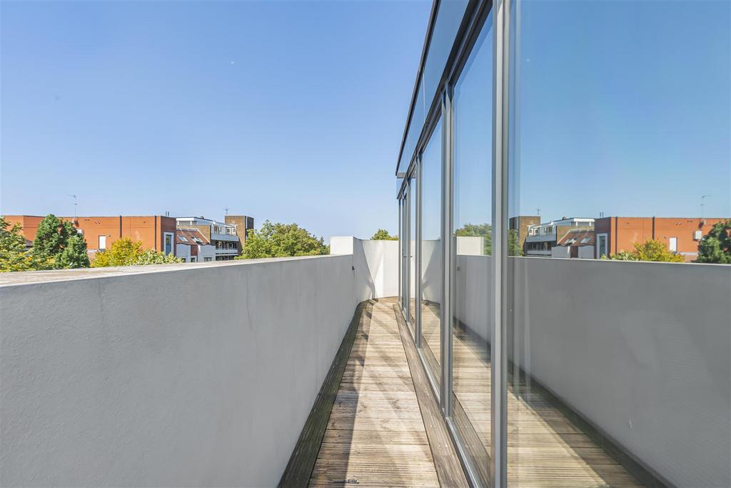 James anderson-5  408 upper richmond road-sw15  9 